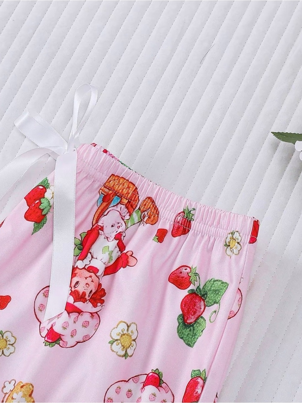 Women Strawberry Print Pink & White Pajama Set 3 pieces- size  XL 14 - Picture 4 of 6